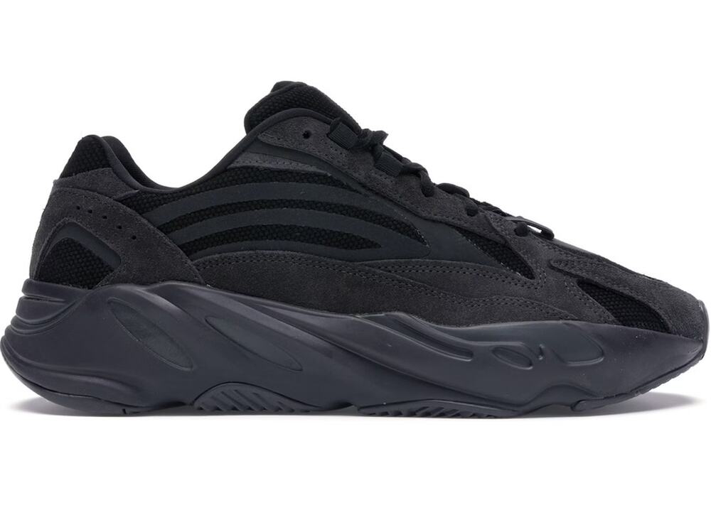 ADIDAS Yeezy Boost 700 V2 Vanta Triple Black Sz 10.5